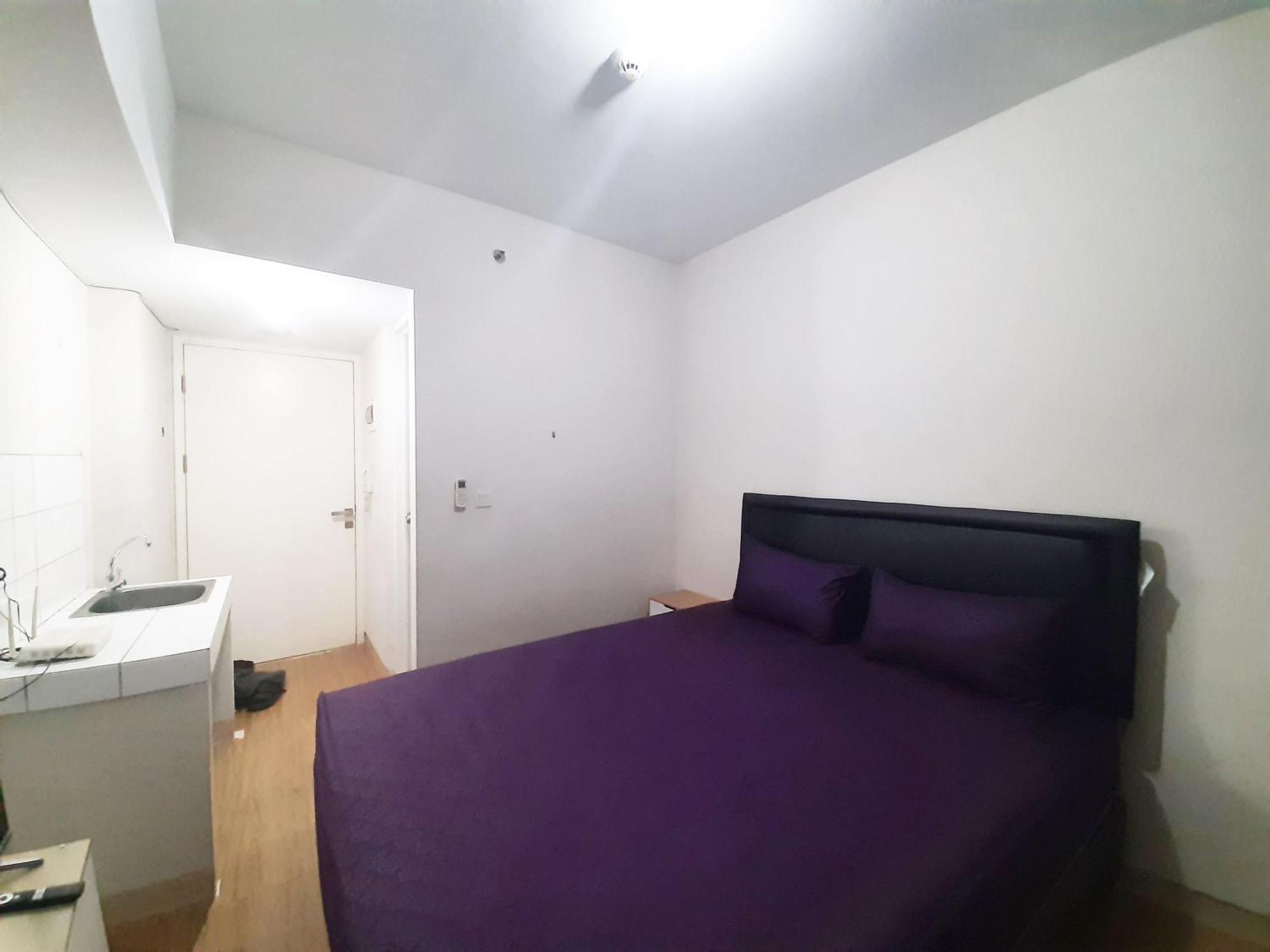 The Springlake Summarecon By Bonzela Apartemen Bekasi